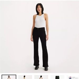 Levi’s 726 High Rise Flare in Soft Black 26x34